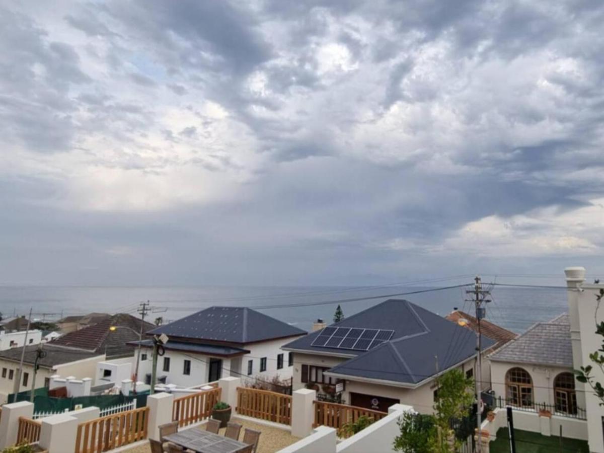 The Dragon Tree Guesthouse Kalk Bay Exteriér fotografie